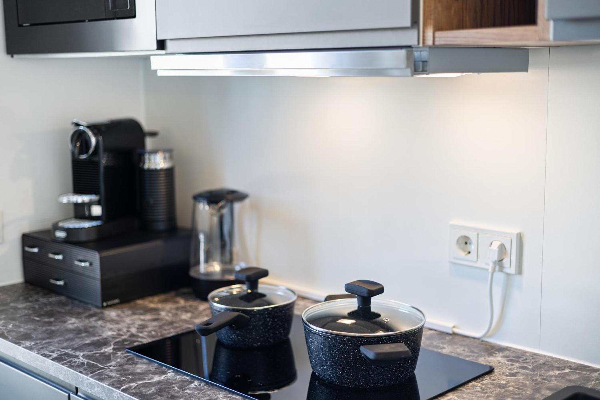 Svyvo - Serviced Ehrenfeld Appartement *