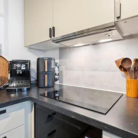 Svyvo Cologne - Serviced Apartments Ehrenfeld Zimmer foto