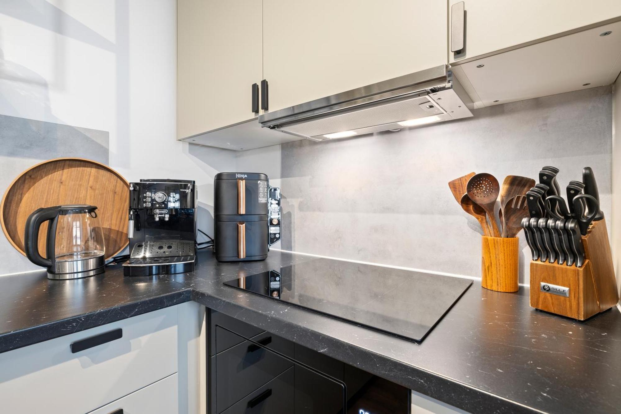Appartement Svyvo - Serviced Ehrenfeld Keulen